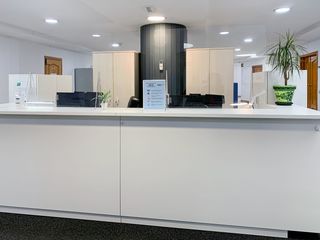 Location Bureau  N/a portal b - planta 1a. Oficina virtual en hq marbella, costa del sol