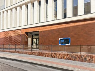 Location Bureau à Plaza tomás de haro 5. Oficina privada en alquiler para 1 persona en regus almeria, ver