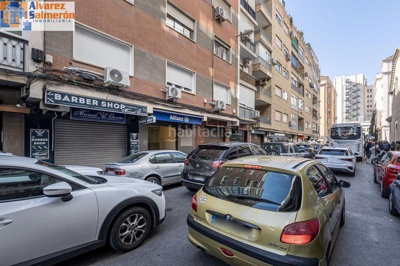 Foto 35cd5126-bfd8-499f-9d08-84833ab2d076. Ufficio in Plaza de Toros Granada