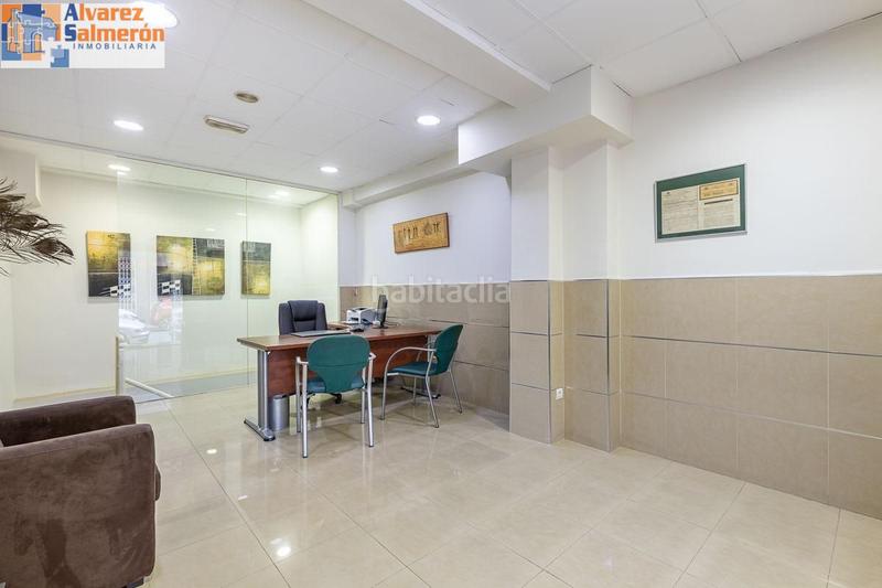 Foto 79301abf-d335-4a2a-aaa2-ad97c63ff829. Ufficio in Plaza de Toros Granada