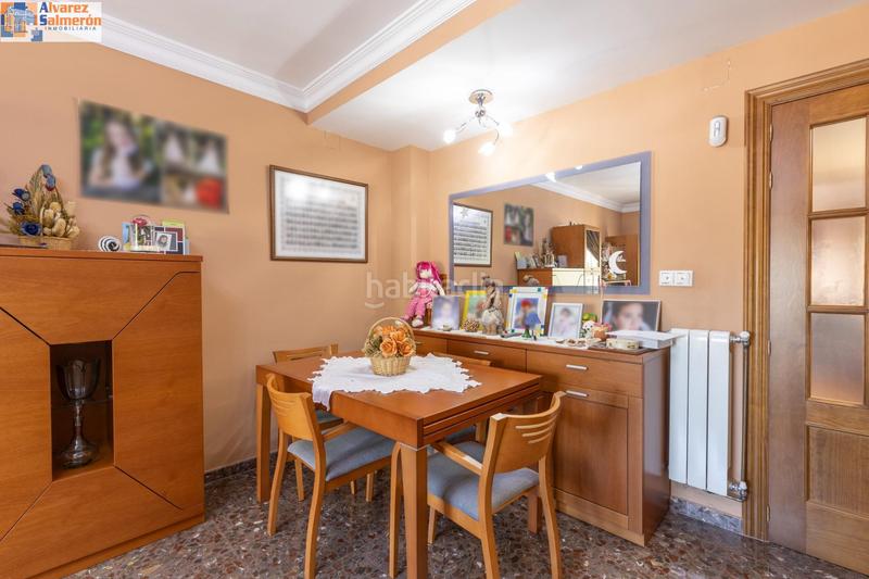 Foto 4e56ec06-eaca-4daf-81c7-fe4847004e74. Casa aparellada amb calefacció aparcament a Atarfe