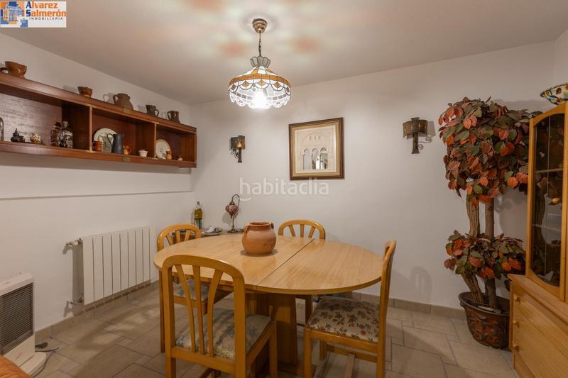 Foto 7a1620ed-e246-48cf-8562-33a1504de740. Chalet magnifico chalet con amplios jardines y piscina en cortijo del aire! en Albolote