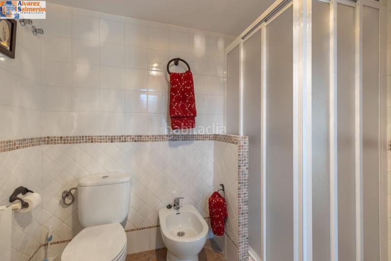 Foto fc3b6173-70b3-4bbd-99d2-e9aa931cc67a. Chalet magnifico chalet con amplios jardines y piscina en cortijo del aire! en Albolote