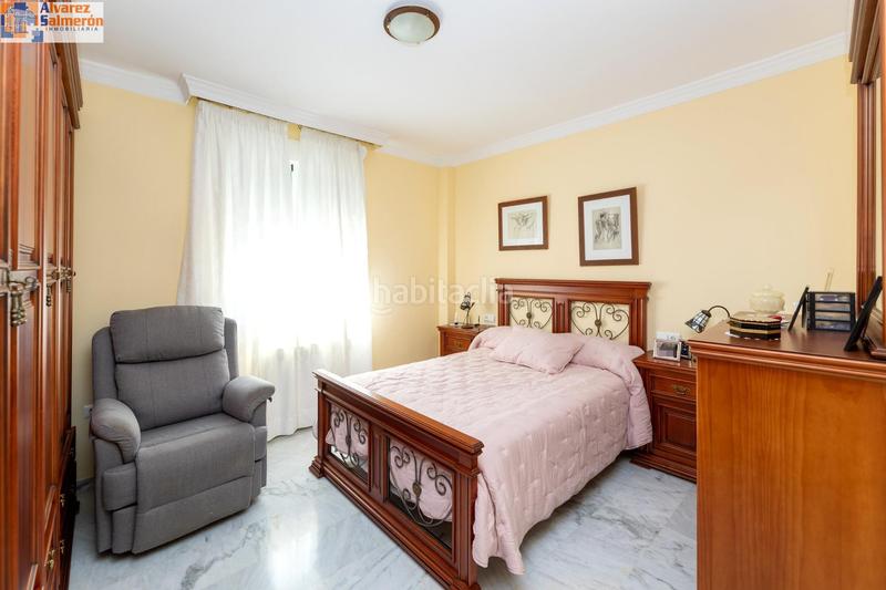 Foto 415c8796-15d6-474c-b1a3-a9deab7a37cf. Semi detached house with heating parking in San Miguel Armilla