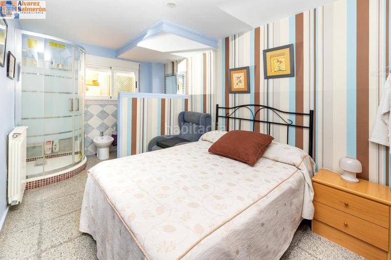 Foto 8f2ddb0d-65f1-42ff-bc85-7ab7e92c6334. Semi detached house with heating parking in San Miguel Armilla