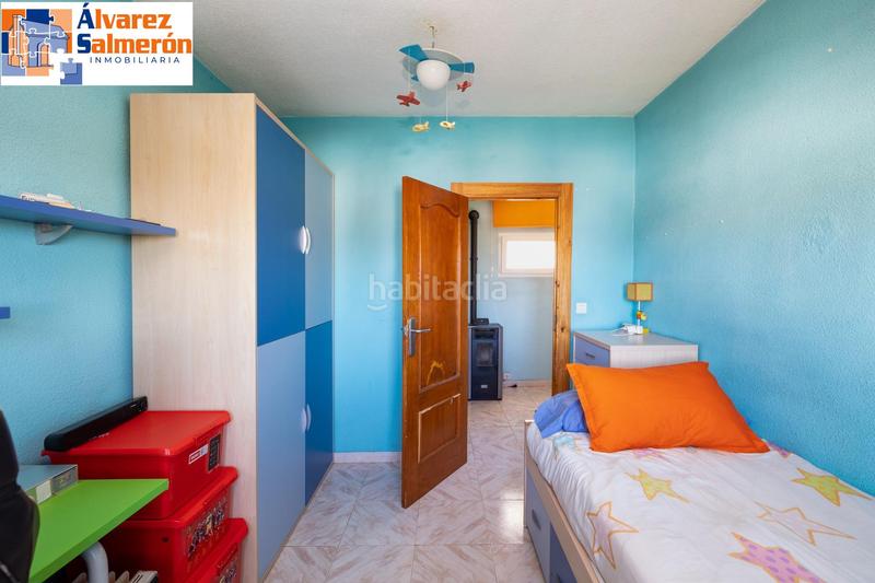 Foto 0029c0da-58a7-4b92-9b37-8c74e64405fc. Casa con riscaldamento piscina in Cumbres Verdes Zubia (La)