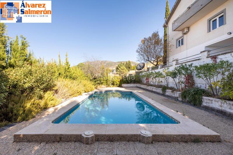 Foto 098e7286-3265-4358-890e-29bd77e7b860. Casa con riscaldamento piscina in Cumbres Verdes Zubia (La)
