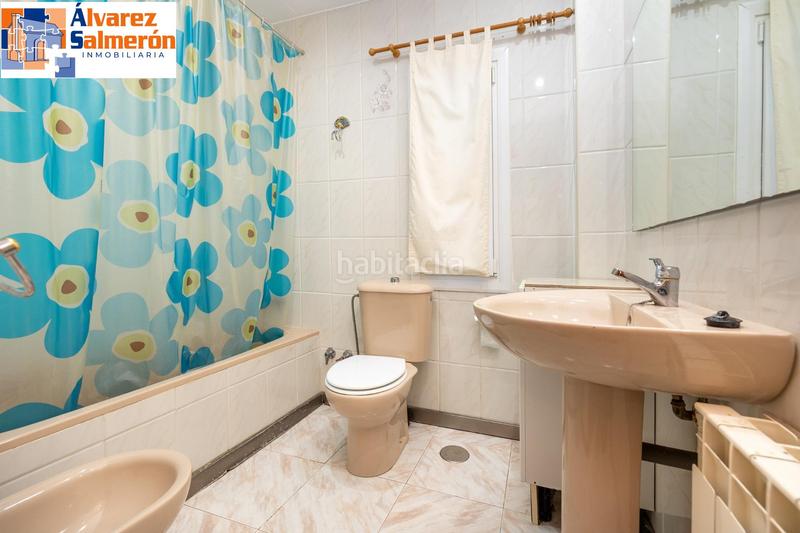 Foto 419dc1eb-85e7-4545-b35f-4837cae23d33. Casa con riscaldamento piscina in Cumbres Verdes Zubia (La)