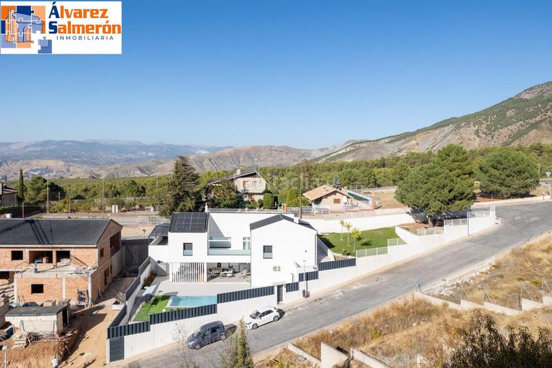 Foto 54a4ee2b-358c-4632-9408-072d27c4e095. Casa con riscaldamento piscina in Cumbres Verdes Zubia (La)