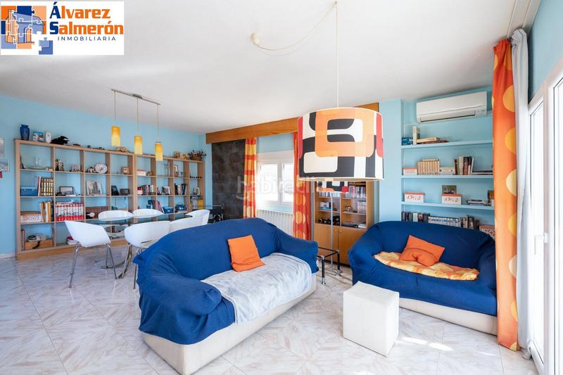 Foto 7a7b12dc-86fc-4e9f-9e58-01a41a580b65. Casa con riscaldamento piscina in Cumbres Verdes Zubia (La)