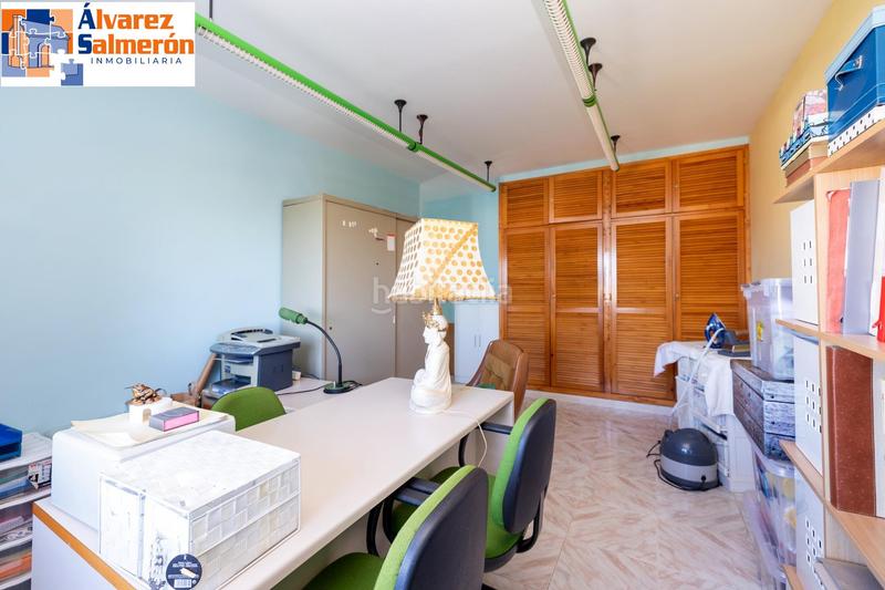 Foto c005b354-eb5d-4f02-91a6-6c0744099634. Casa con riscaldamento piscina in Cumbres Verdes Zubia (La)