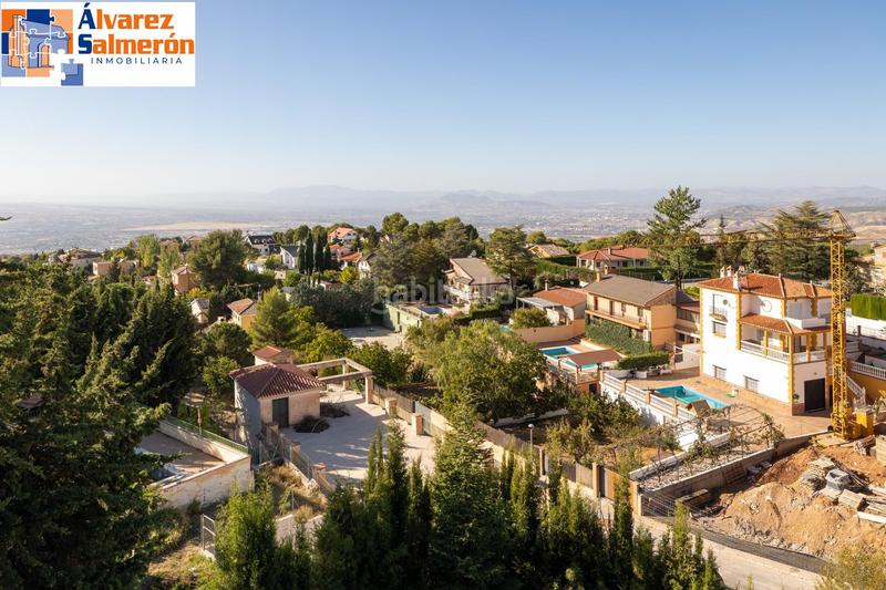 Foto d5014e49-cba9-431f-8292-f9ed6316c6db. Casa con riscaldamento piscina in Cumbres Verdes Zubia (La)