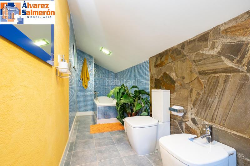 Foto e3ab9e32-f463-4a13-8c41-14cea7e7fadf. Casa con riscaldamento piscina in Cumbres Verdes Zubia (La)