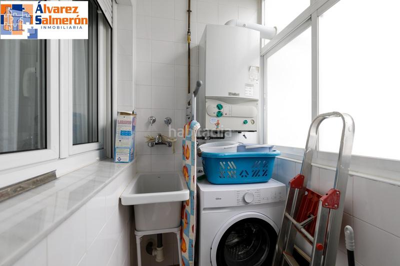 Foto b48c6c24-f1a7-4f09-9d98-6040079fd402. Flat with heating parking in San Francisco Javier Granada