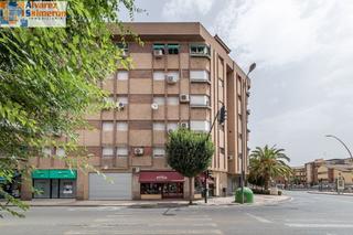 Local commercial  Calle doctor alejandro otero. Local comercial en doctor alejandro otero