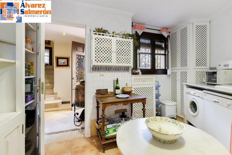 Foto 14a7f4d2-ad08-4671-8a7e-364095d44c69. Casa pareada chalet pareado en el albayzín en Barrio de Albaicín Granada