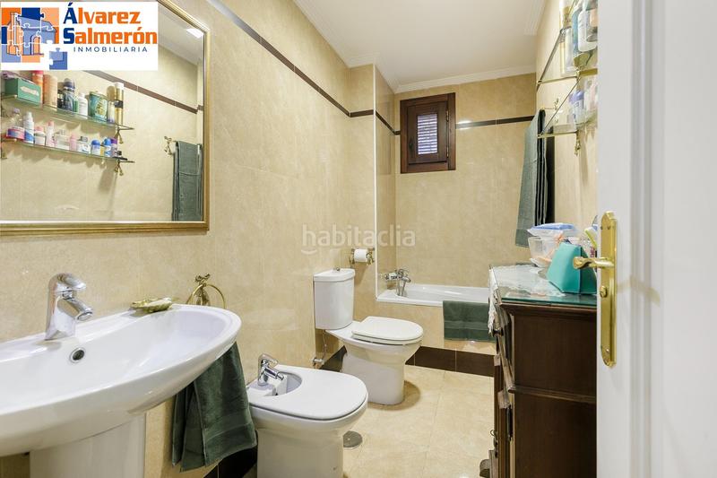 Foto f5d1745c-39b7-4886-b645-1c883cecdec7. Casa pareada chalet pareado en el albayzín en Barrio de Albaicín Granada