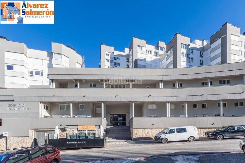 Foto aa9ac6dc-6ac3-4376-9b98-3902649b1bf4. Ático en urbanización sol y nieve 109 amplio ático de 3 habitaciones en edificio penibético en Sierra Nevada