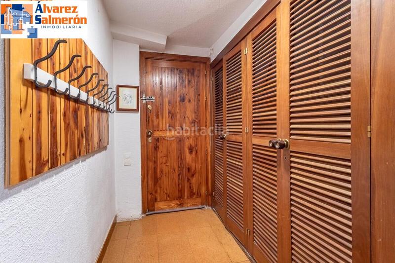 Foto f132ffba-6d83-4939-94fc-9f55d33cd7fe. Ático en urbanización sol y nieve 109 amplio ático de 3 habitaciones en edificio penibético en Sierra Nevada