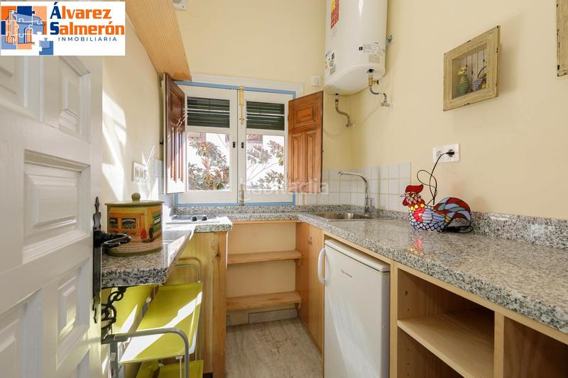 Foto 4323eb61-0e78-4cac-9b40-853281a882db. Casa  en paseo de las palmas / familia o inversores en Granada