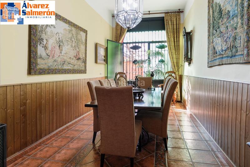 Foto 90825573-7c52-43c2-b320-92441275b36f. Casa  en paseo de las palmas / familia o inversores en Granada