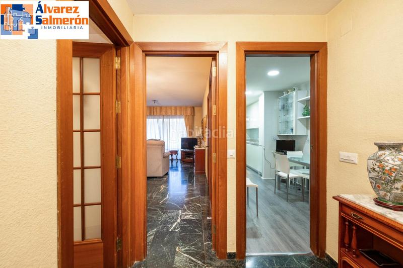 Foto 0f82388a-28c6-4df6-826f-92d83609e18e. Piso pisazo en constitucion en Plaza de Toros Granada