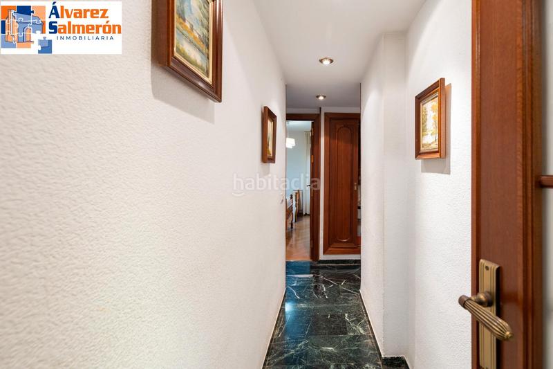 Foto 668fe243-bfde-47ba-8d15-be27e0245f29. Piso pisazo en constitucion en Plaza de Toros Granada