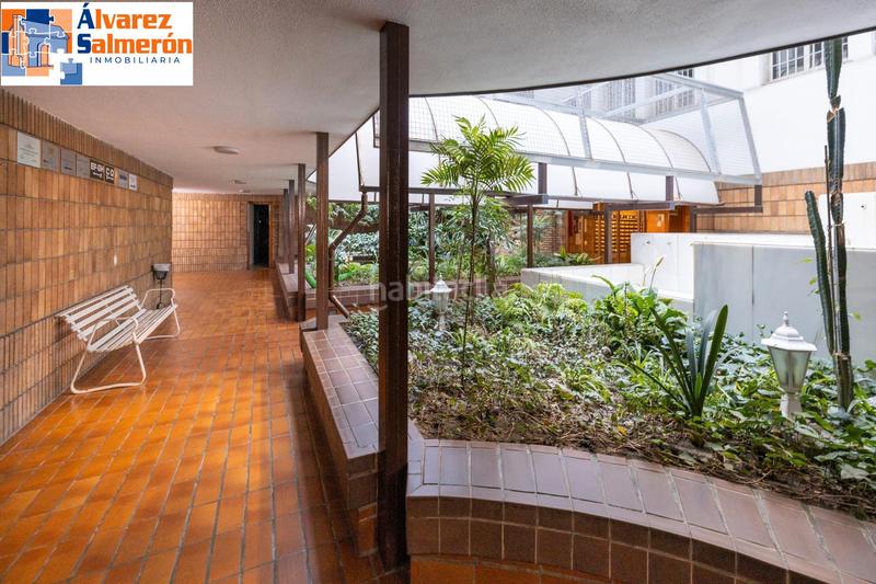 Foto bdd8df7d-d73b-4dd6-937d-649206b07b60. Piso pisazo en constitucion en Plaza de Toros Granada