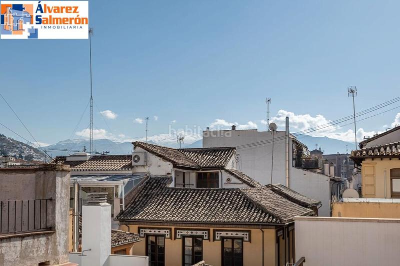 Foto 2067e98c-a2cc-4749-b634-ab09854d816e. Ático  dúplex premium en el corazón : lujo, espacio y vistas de ensueño. en Granada