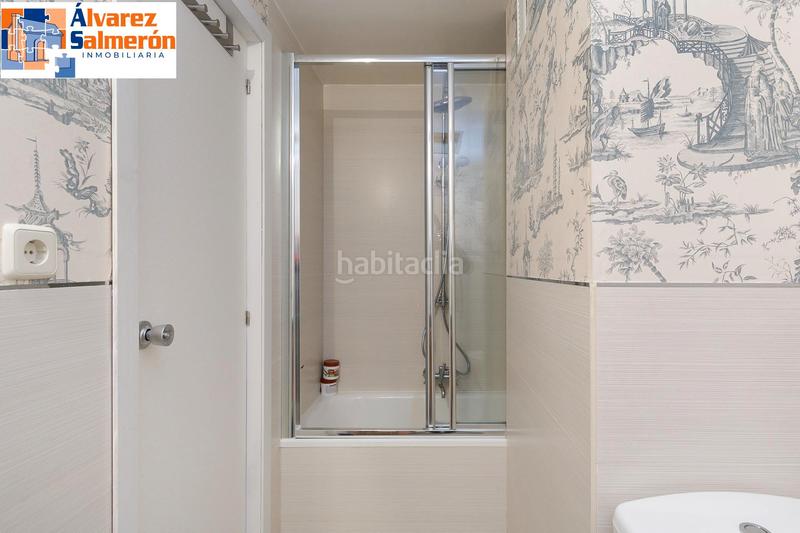 Foto 2ef366c5-957c-44e8-816f-dd46643d5425. Duplex with heating in Zona alta Sierra Nevada