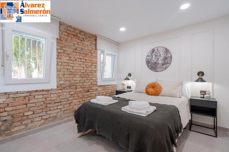 Foto a192e360-8108-4d5b-87c0-db2d74699903. Piso  con licencia turistica en Barrio de Zaidín Granada