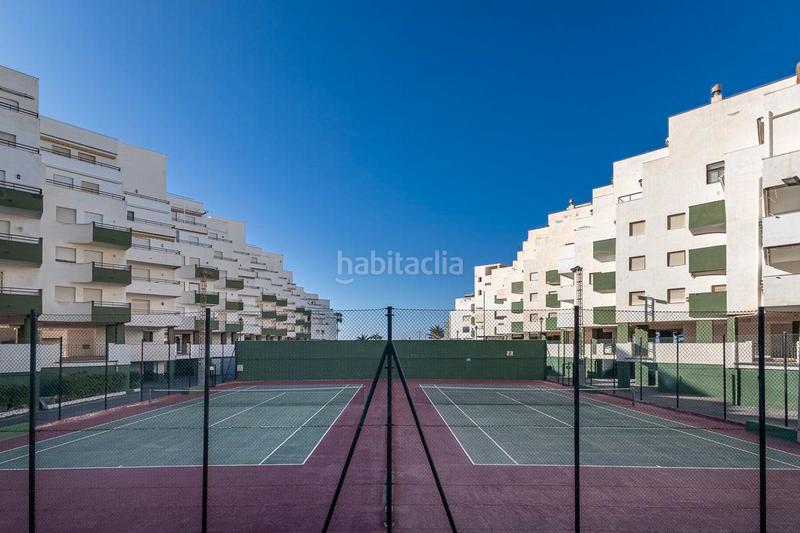 Foto f9d27cf4-b93f-4868-89f1-f1ea0e4f924e. Àtic amb aparcament piscina a Salobreña costa Salobreña