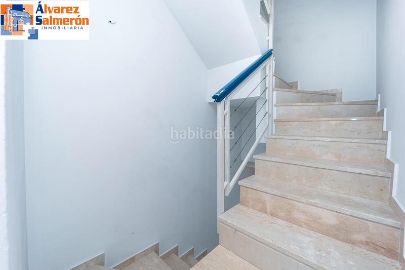 Foto e63683cf-e036-4fea-bbed-8158f56a6326. Maison jumelée avec parking piscine dans Punta La Mona Almuñécar