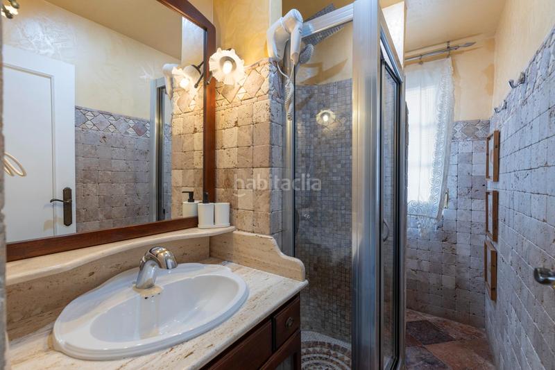 Foto 5f05e2a9-ac11-4f99-abf7-c88bee1b5896. Chalet exclusivo chalet independiente en enclave privilegiado en Zubia (La)