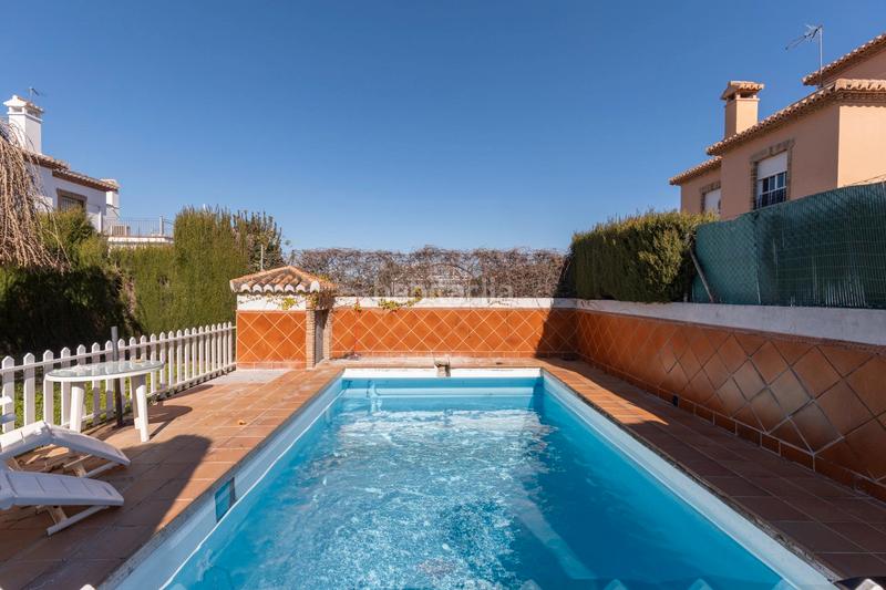 Foto de4f26e7-529f-4842-a5c3-f1636c1a7202. Chalet exclusivo chalet independiente en enclave privilegiado en Zubia (La)