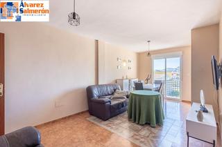Pis  Calle mar de alborán. ¡magnifico piso con balcón, vistas despejadas, garaje y trastero