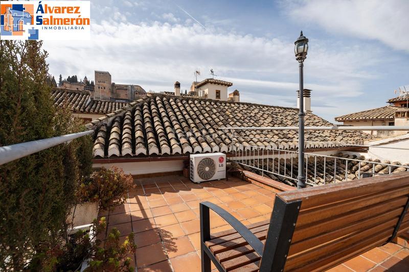 Foto ea8e8cdb-ff9d-468a-bb48-ed7c07bef359. Casa gran casa en albaicín bajo. en Barrio de Albaicín Granada
