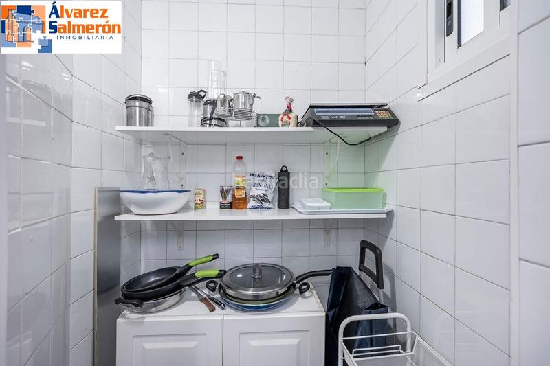 Foto a11f612d-58ea-42aa-895d-c49851d56fc6. Pis amb calefacció a Pajaritos Granada