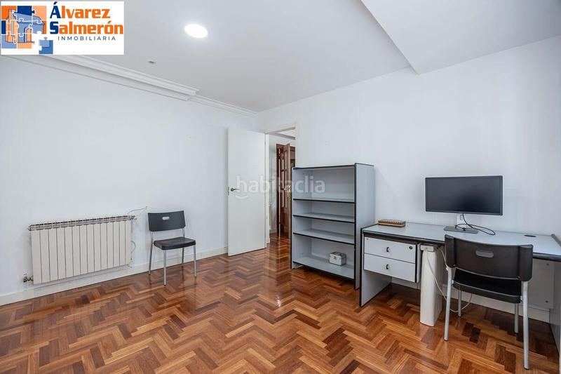 Foto fd67af20-5333-4d53-8d8c-c00c3e0f7f64. Pis amb calefacció a Pajaritos Granada