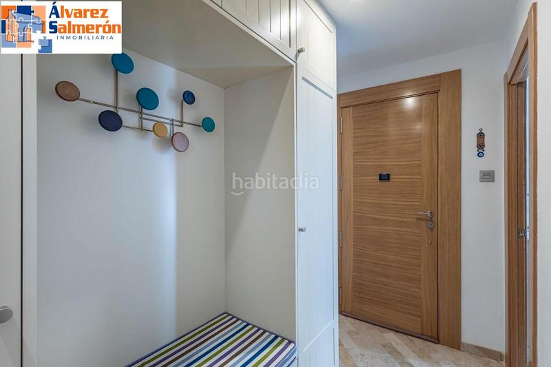 Foto b0c2ab49-8151-436f-b2a8-d9ee64b08229. Piso un refugio de luz y diseño en pleno corazón histórico con plaza de garaje. en Granada