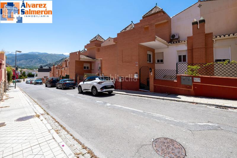 Foto 15a796b7-03cb-46fe-b14c-70702044d3ea. Casa a schiera con camino riscaldamento parcheggio piscina in Granada