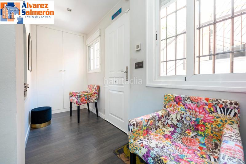 Foto 370b3027-1dd1-4add-8b62-258c1a2e911d. Casa a schiera con camino riscaldamento parcheggio piscina in Granada