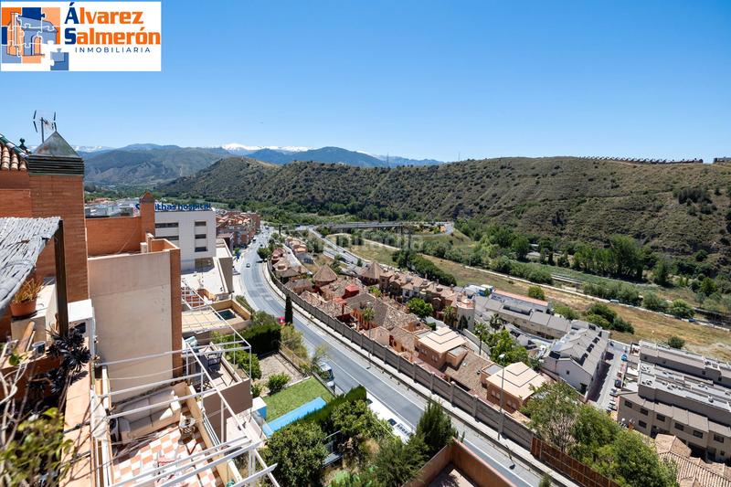 Foto 66a44a0d-fc7b-4d75-82b4-b0b7118d1f67. Casa a schiera con camino riscaldamento parcheggio piscina in Granada