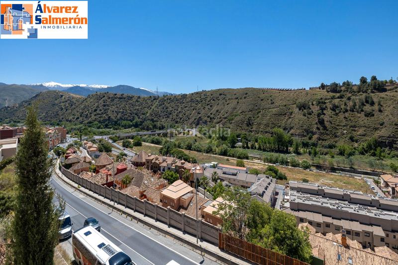 Foto 729658e2-93ae-4e41-89c6-1743ff5d72c9. Casa a schiera con camino riscaldamento parcheggio piscina in Granada