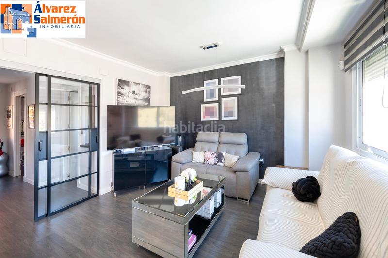 Foto 77fc38ec-85c6-4f84-b45b-d2bd057f6561. Casa a schiera con camino riscaldamento parcheggio piscina in Granada