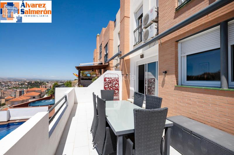 Foto 78930c91-4708-4143-a9c5-cb99573cb758. Casa a schiera con camino riscaldamento parcheggio piscina in Granada