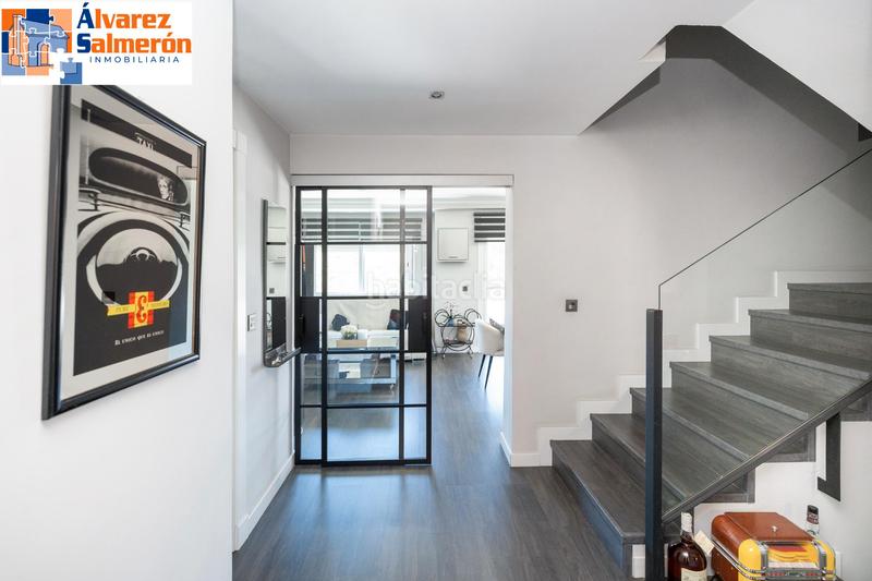 Foto b15799b8-a7ba-4ba1-b4dd-5e56f49f0a5e. Casa a schiera con camino riscaldamento parcheggio piscina in Granada