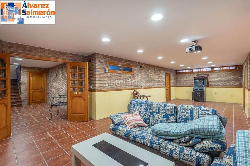 Foto a4564b19-fe9c-40d0-8a6e-63a90927cd59. Chalet  increíble en las gabias. en San Francisco - El Chorrillo Gabias (Las)