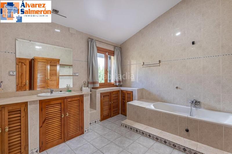 Foto f159b1e3-e8d0-48d4-b7ec-20e68f230023. Chalet  increíble en las gabias. en San Francisco - El Chorrillo Gabias (Las)