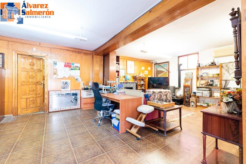 Foto c1f661c6-3dc0-4fb1-b540-b80b957e1a8b. Casa pareada ?? tu nuevo hogar : amplitud, comodidad y una zona exterior de ensueño en Churriana de la Vega